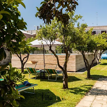 Nike Bed & Breakfast San Foca