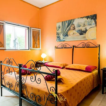 Bed & Breakfast Nike 3*