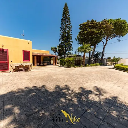 Bed & Breakfast Nike San Foca