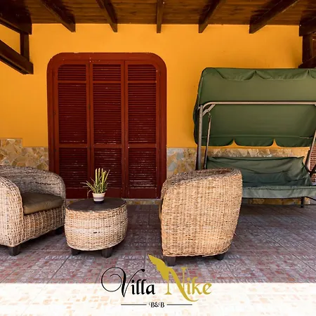 Bed & Breakfast Nike 3*