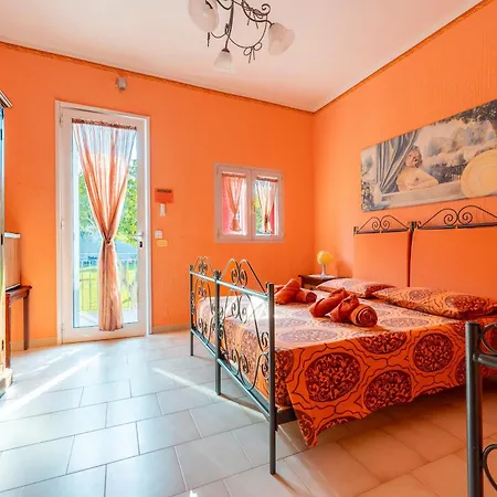 Nike Bed & Breakfast 3*