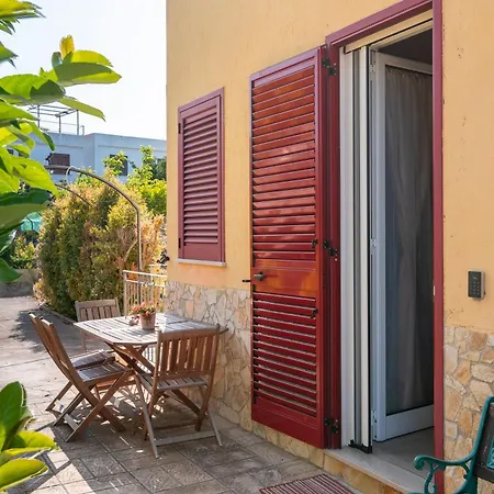 Nike Bed & Breakfast 3*