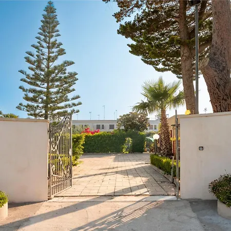 Nike Bed & Breakfast