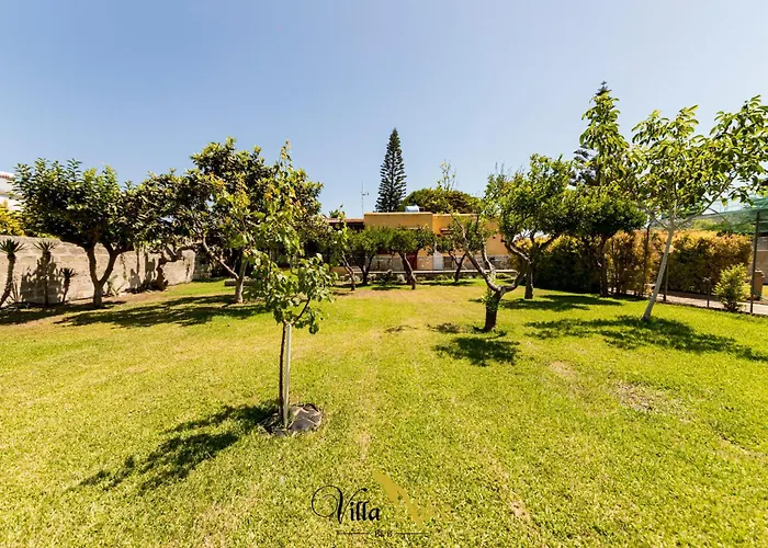 Nike Bed & Breakfast San Foca
