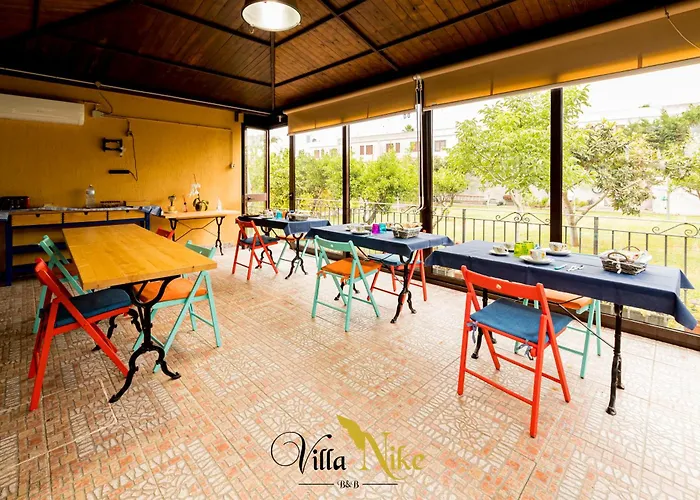 Nike Bed & Breakfast 3*