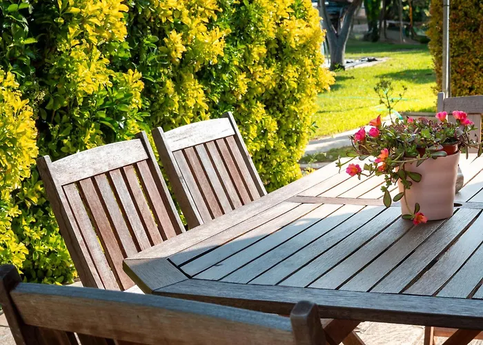 Nike Bed & Breakfast 3*