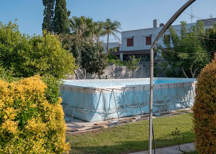 Bed & Breakfast Nike 3*